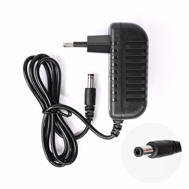 Adapter AC/DC 24V 1A JWD crni