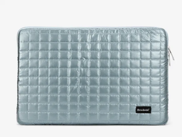 Futrola BOMBATA 100gr sleeve 15,6"/16" Pale Blue