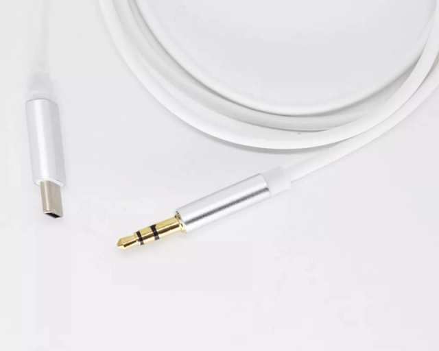 FAST ASIA Kabl TIP C na 3.5mm (m/m) 1m, beli 