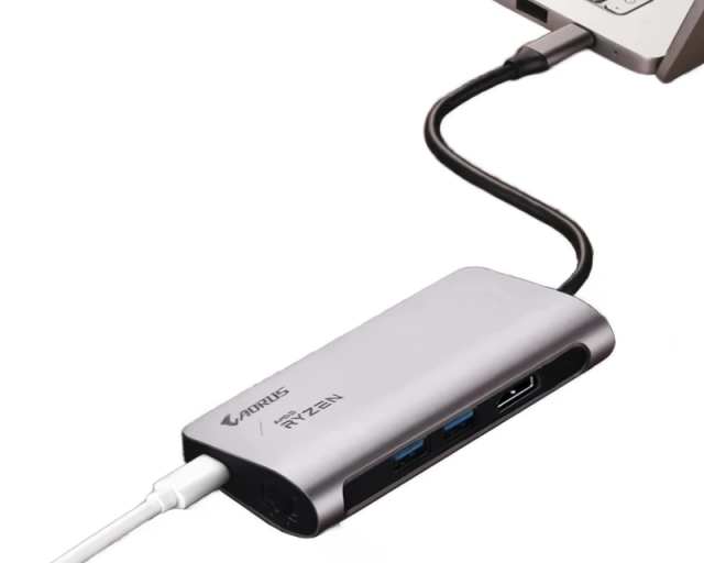 GIGABYTE 7-u-1 USB-C Hub 