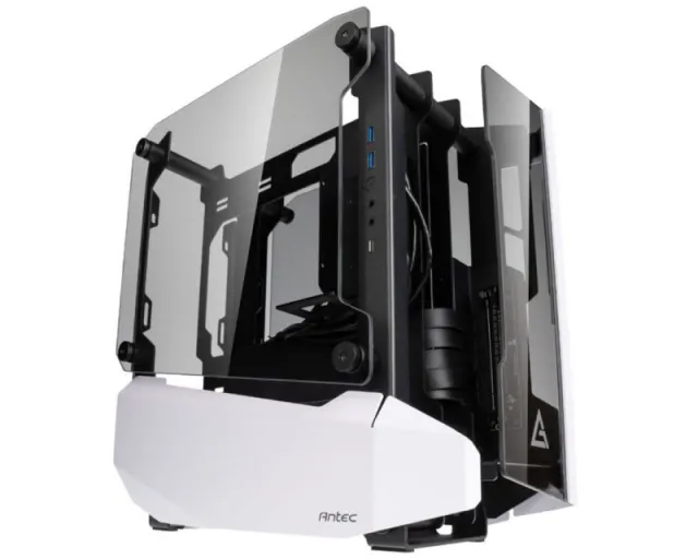 ANTEC Striker kućište