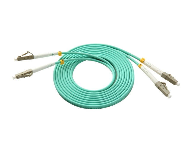 MAXPRO LINE Optički patch kabl OM3/UPC/DX LC-LC /2M 