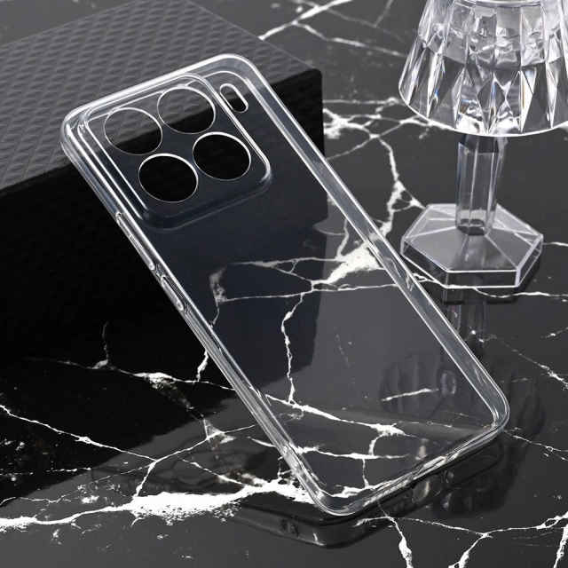 Torbica silikonska Ultra Thin za Xiaomi 15 Pro transparent