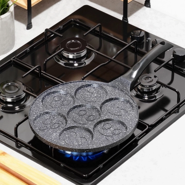 Vilde 199084 - Granitni tiganj za jaja/palačinke 26 cm - Smiley